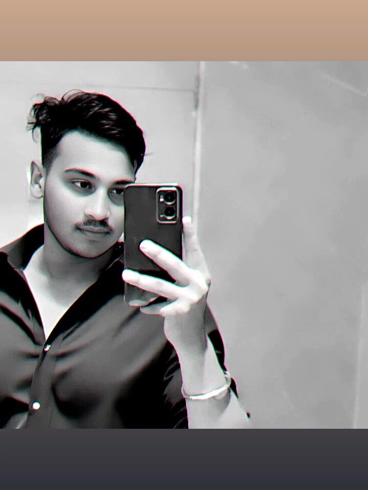 Mrnobi007's Offline XXX Chat