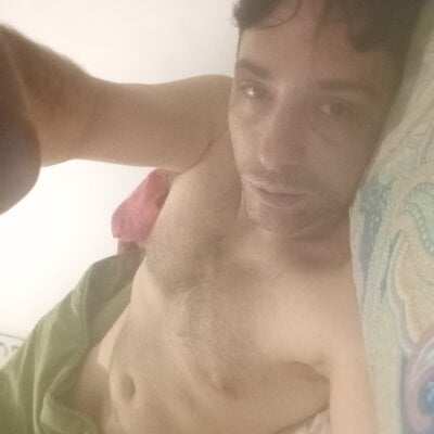 Inad8 Male Selfsucking Nude Cam