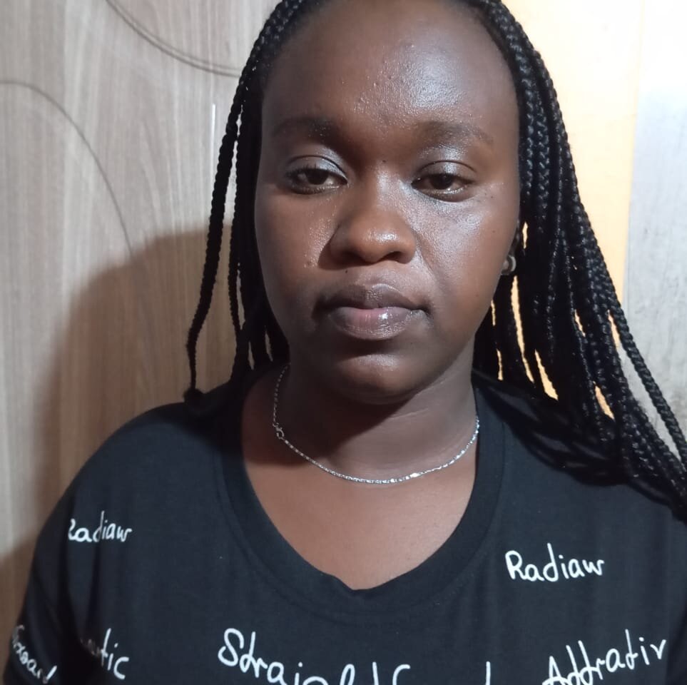 Live sex webcam photo for sweetlauraz1 #282399228