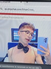 EthanCross_'s webcam live show