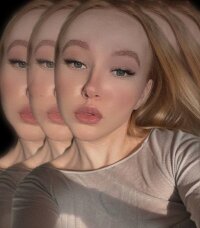 Crystall_Light's Offline Chat Room