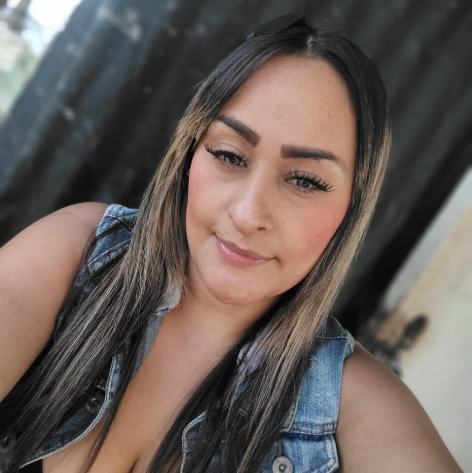 valery_blaze webcam profile - Kirghiz
