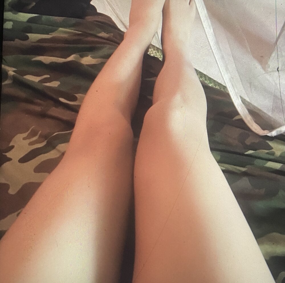 stripchat lylyx09 webcam profile pic via webcam-sexe.net