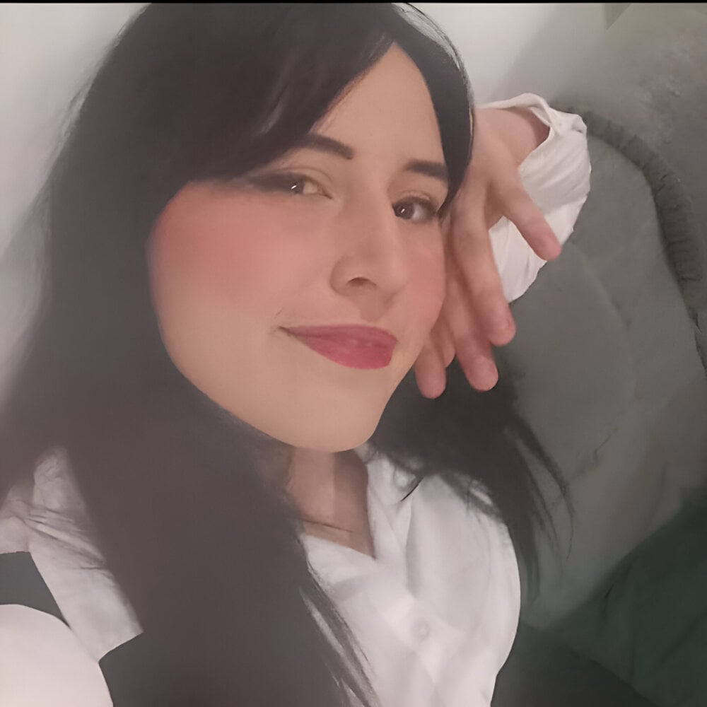 watchgirlcam.com nadescom livesex profile in whispering-woods-of-europe cams