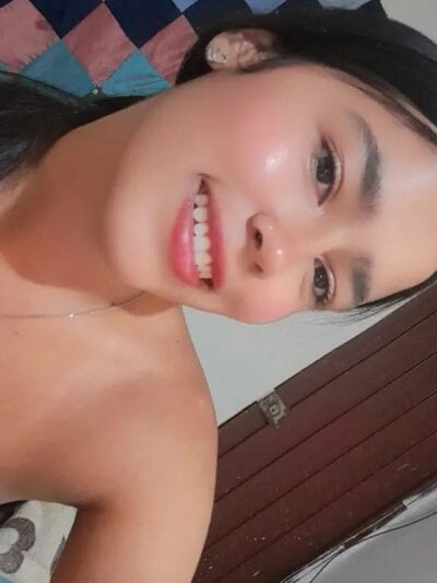 Charlotte_sweetlips