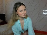 AmelienJames' Offline Chat Room