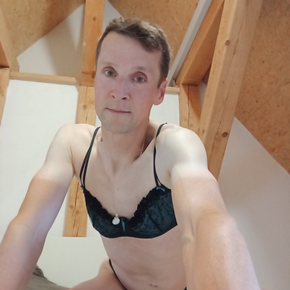tomnz74 profile