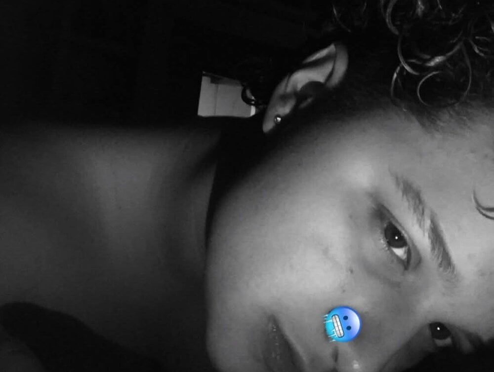 officialluigibros from stripchat