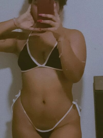 elivecams.com Amari_base livesex profile in ethnicityebony cams