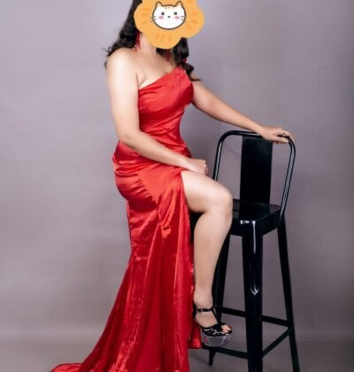 AssQueen_Meera