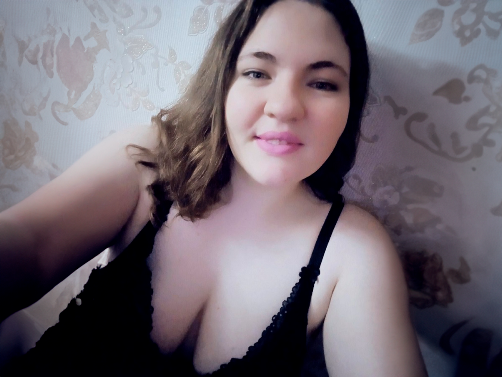 privat-livecam.com lisaleon livesex profile in from-infinity-and-beyond cams
