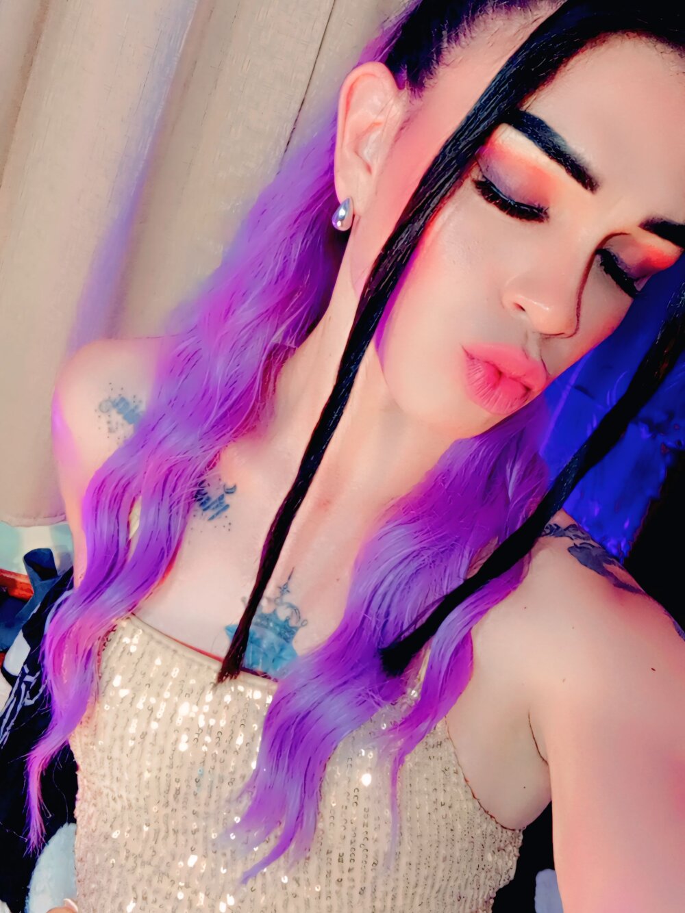 lesly_xx from stripchat