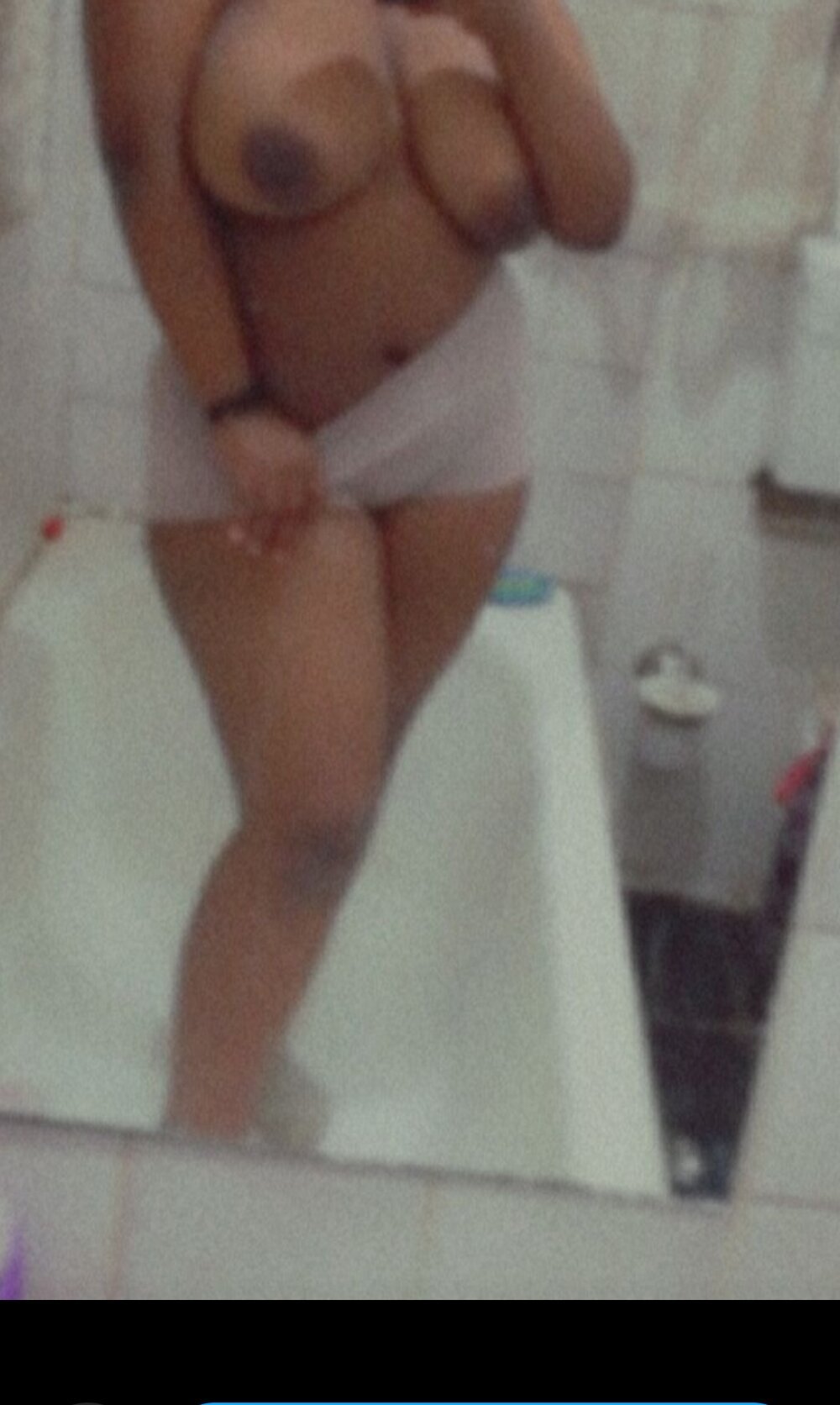 bigpussyleah from stripchat