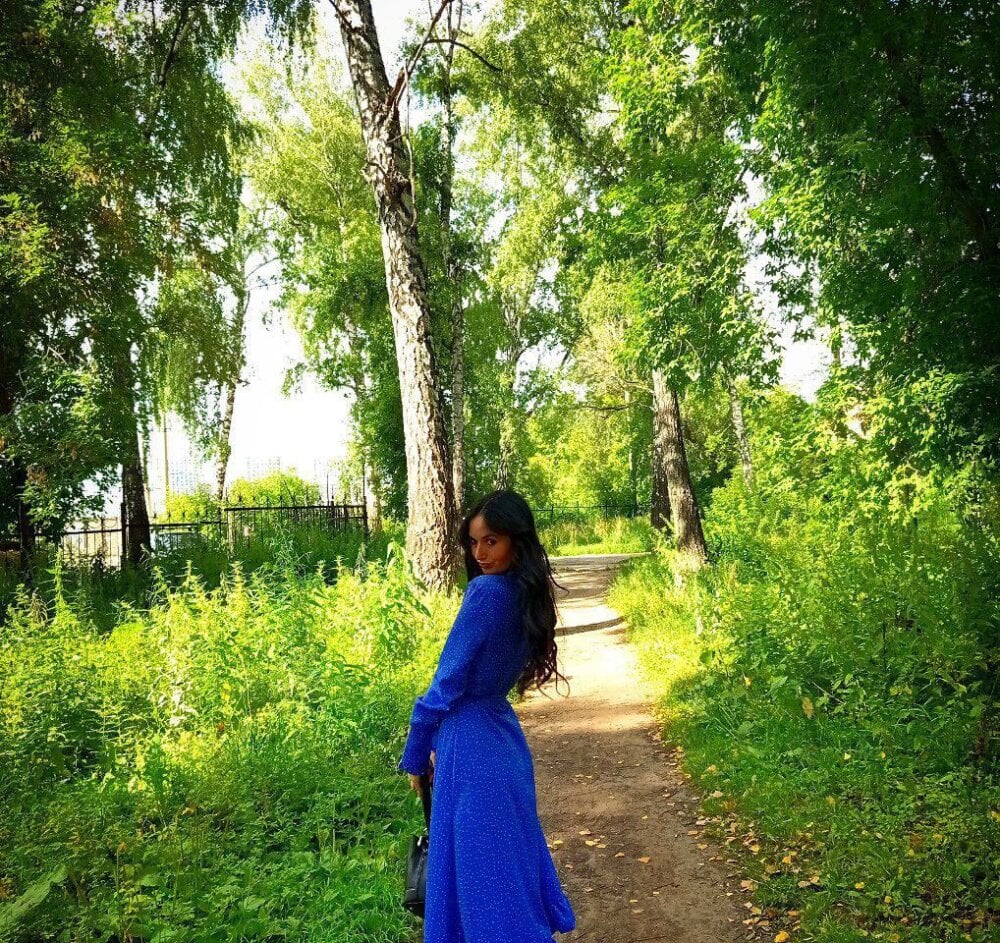 bestlivesexchat.com emilia__swallow livesex profile in deep-inside-of-fuck-machine cams