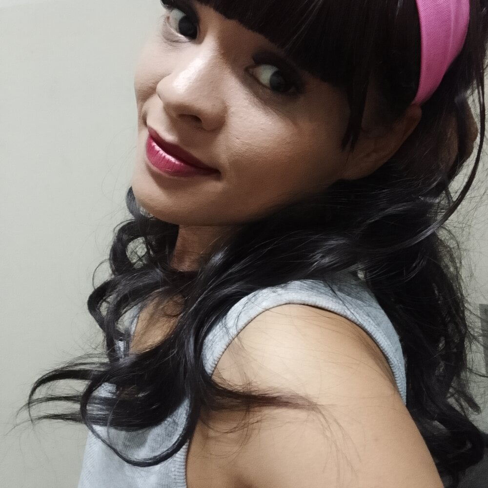 Cadence28's Offline XXX Chat