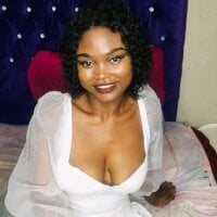 Tyrabanggsxx's webcam live show