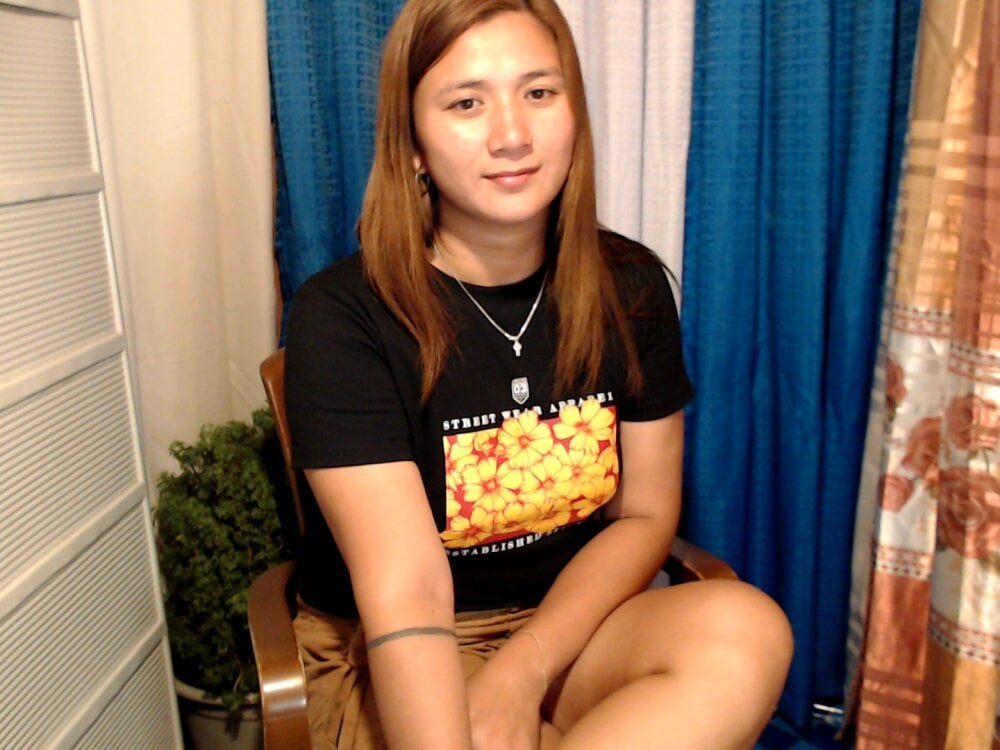 MS_Isabella_Snow92's Offline XXX Chat