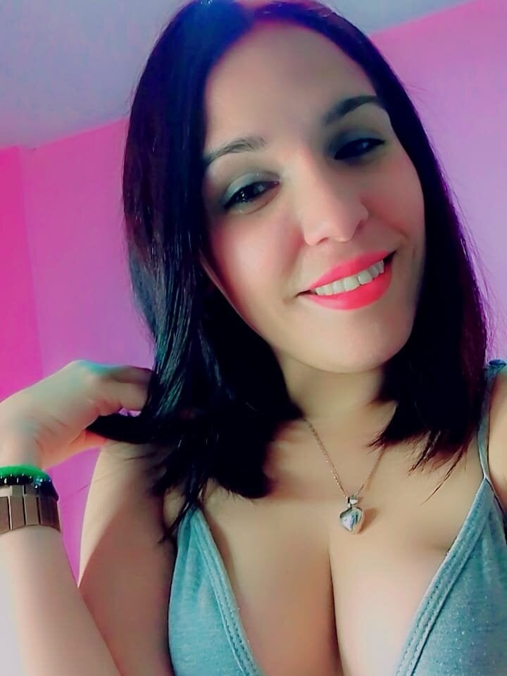 PenelopeHot_91's Offline XXX Chat
