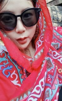 SKY08881's webcam live show