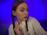 LunaCam262's Offline XXX Chat