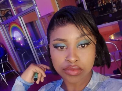 bustywapqueen Avatar