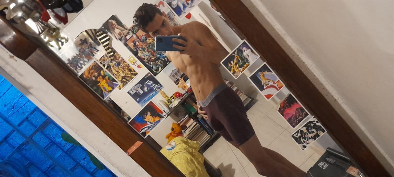 Robin_hot7
