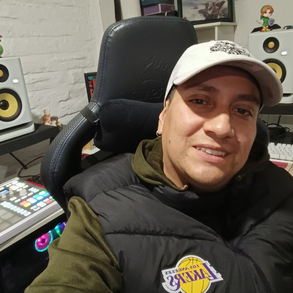 Saskeube's Offline XXX Chat