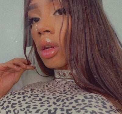 Ebony24