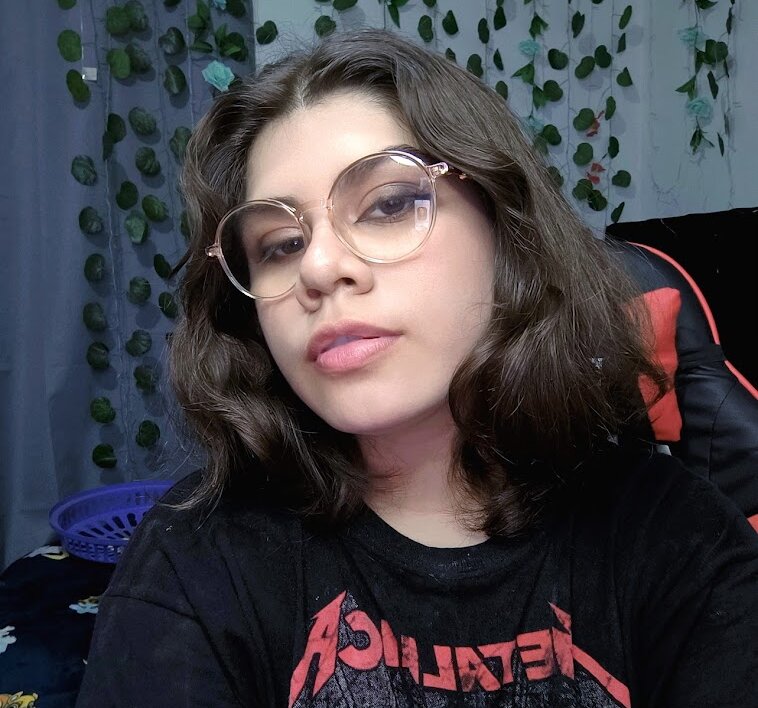 Live sex webcam photo for Alisson_18_ #288754796