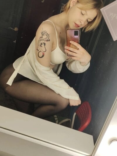 Kamala_Adele - Stripchat Teen Lovense Blowjob Trans 