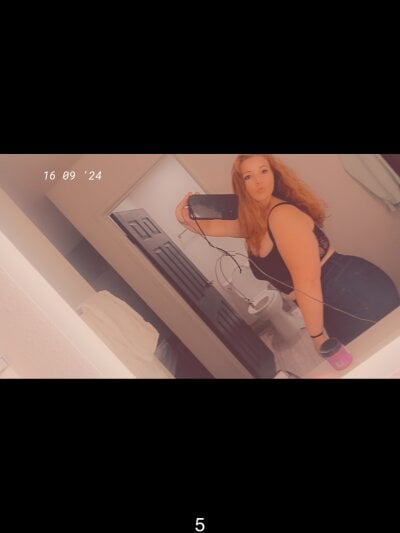 sexielana from stripchat