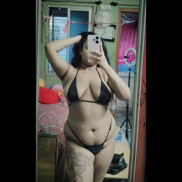 hotpriya1995