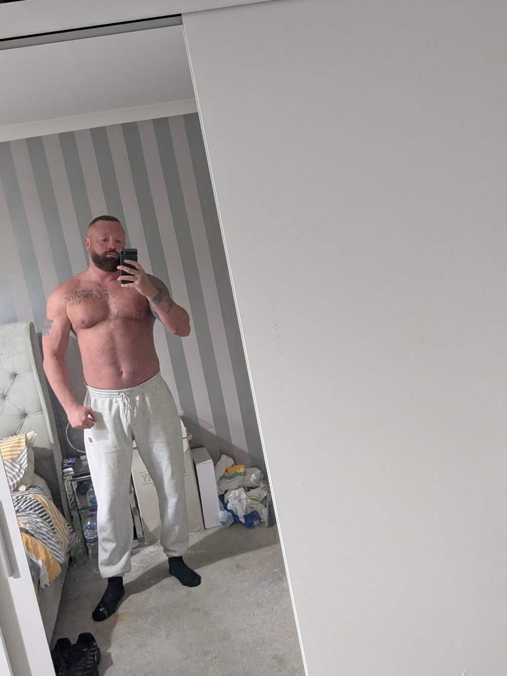 imherewhenneeded's Offline XXX Chat