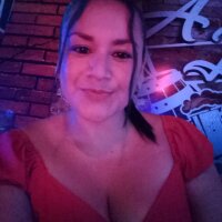 smallnaticha30's Offline Chat Room