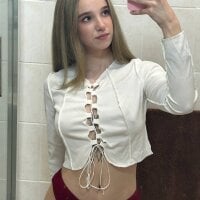MicheleMiler's Offline Chat Room
