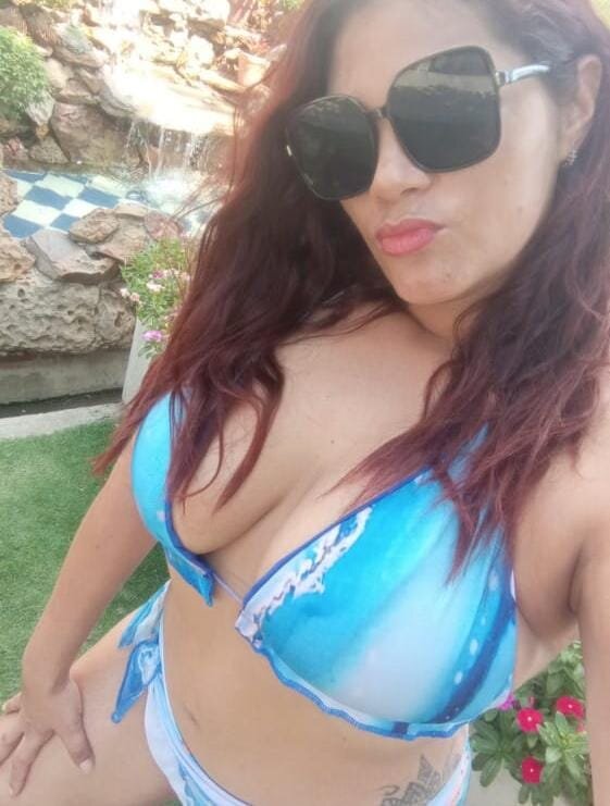 Charlottebusty_38