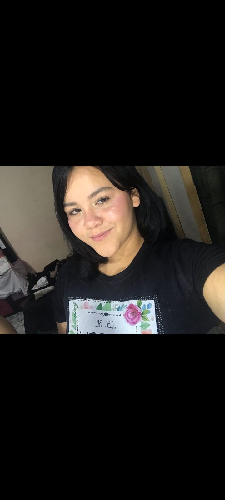 Tania-RobertsX