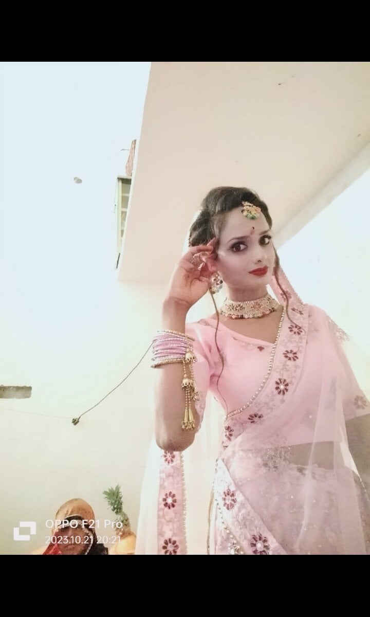 Mansi_Jaan live cam model at StripChat