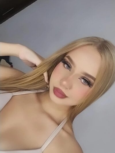 nude web cam chat Scarlett Blons