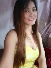 Yumyum_kiw's webcam live show