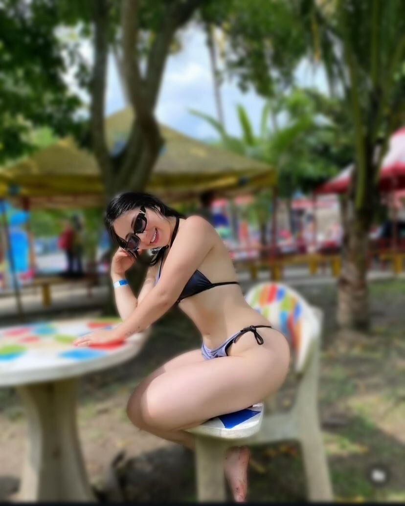 violet_avalon_