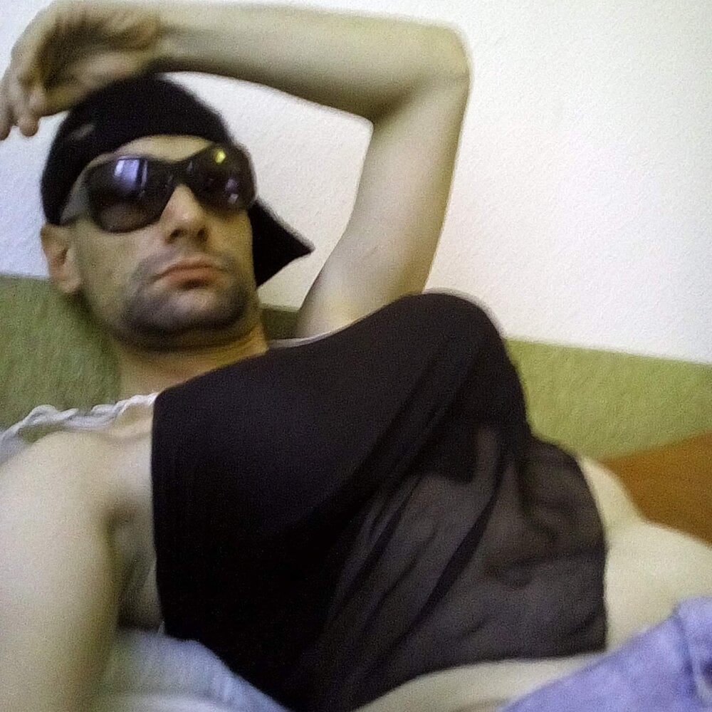 zsordi@xh from stripchat