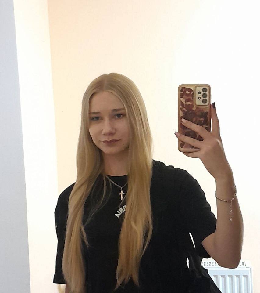 stripchat eva_morettis webcam profile pic via 247camsex.com