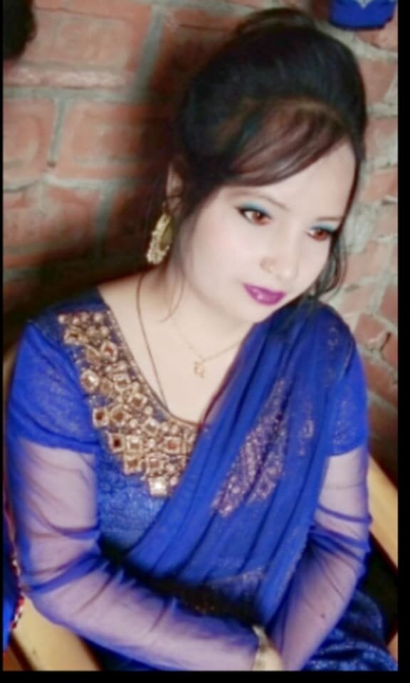 saloni19881