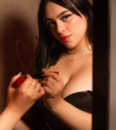 zafiromartini from stripchat