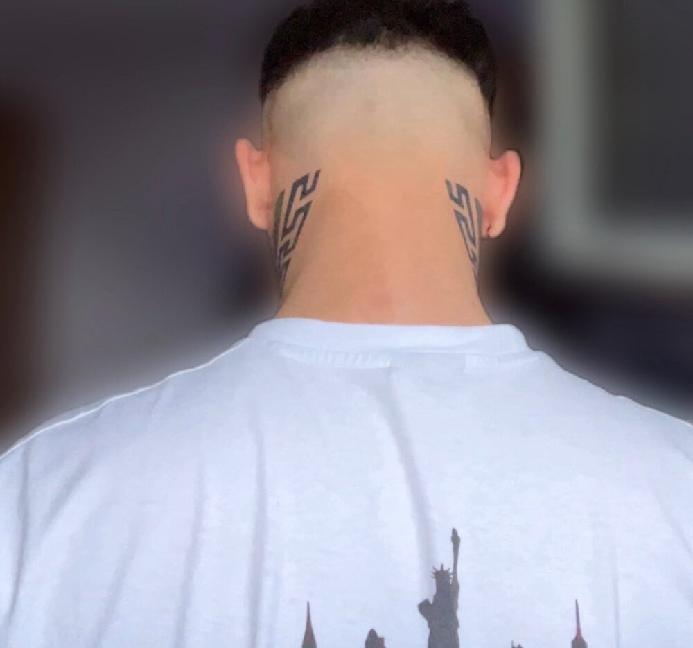 izooner profile