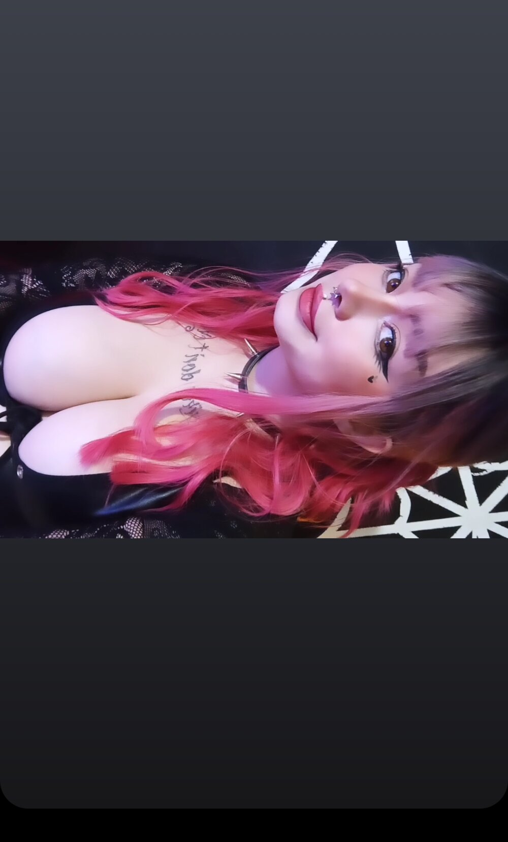 krypta7 from stripchat