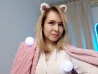 on_my_pillow's Offline XXX Chat