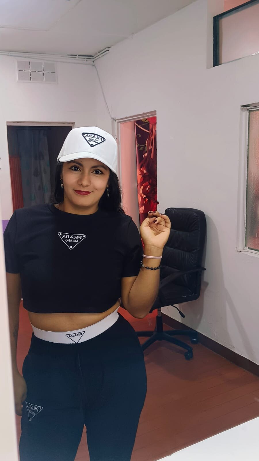 MELINAA_ANGELLA