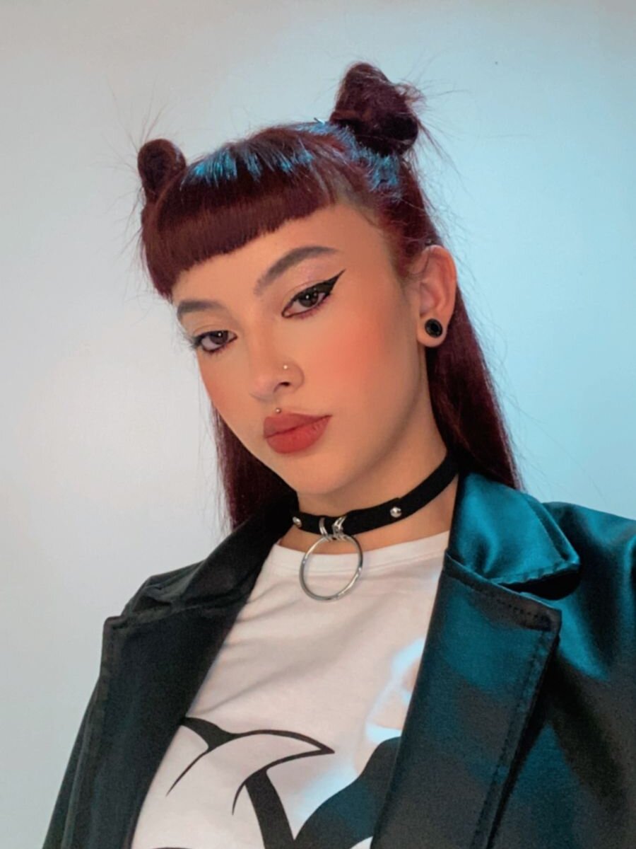 Live sex webcam photo for iam_scarlett_hot #283646569